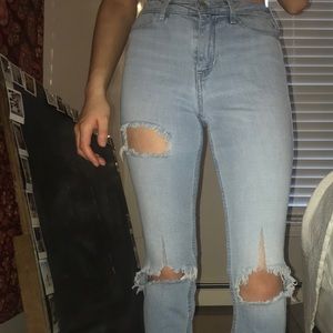 distressed hollister jeans